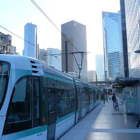 Studio Standing La Defense *